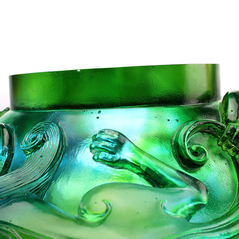 Farfurie cu fructe din sticla verde transparenta