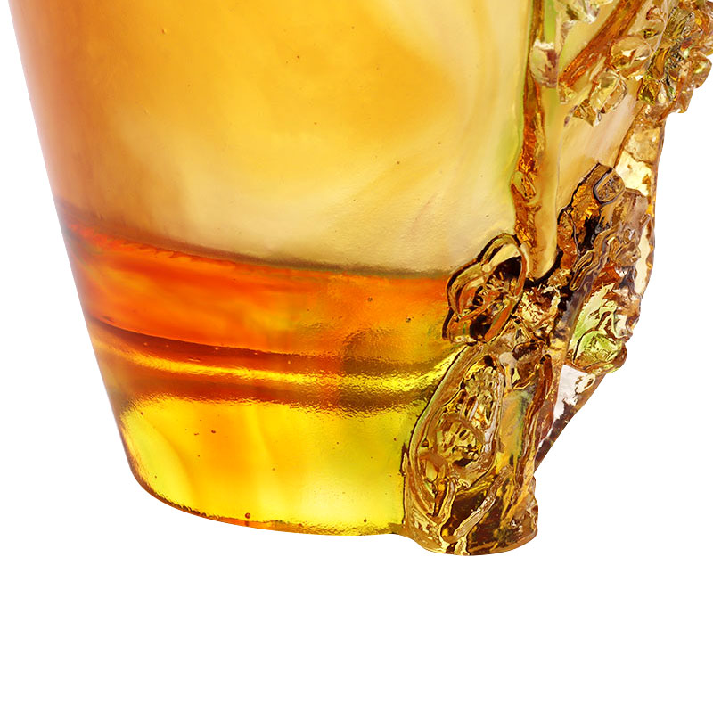 Decoratiuni pentru casa Floare de prun Design sculptat Vaza din sticla chihlimbar