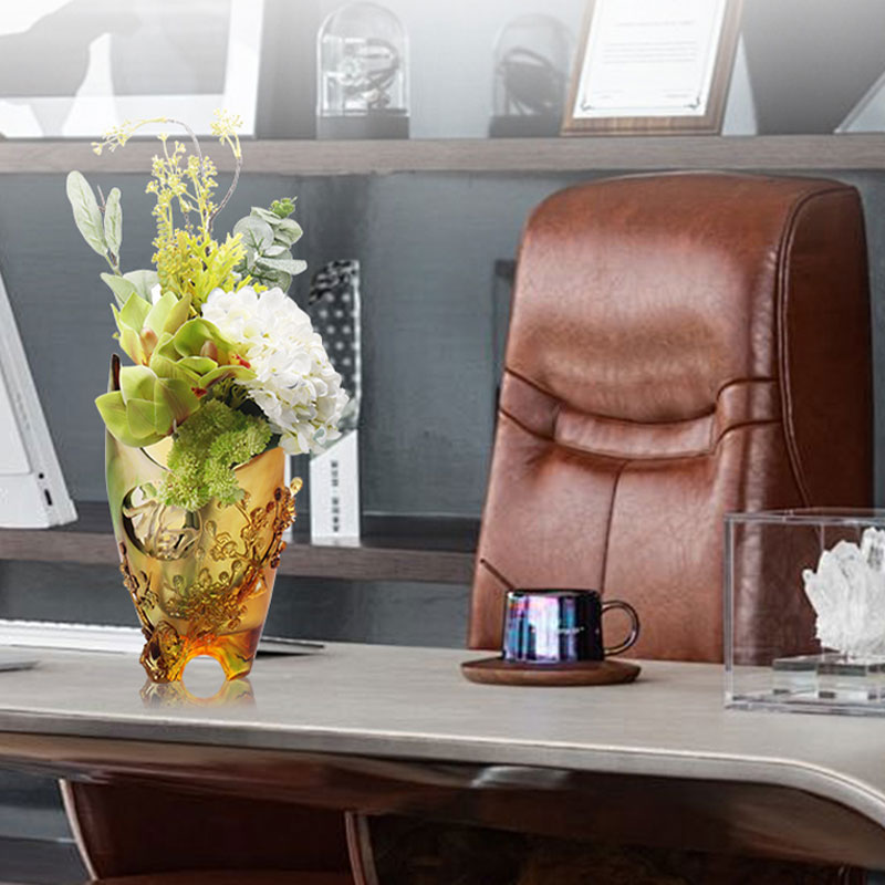 Decoratiuni pentru casa Floare de prun Design sculptat Vaza din sticla chihlimbar