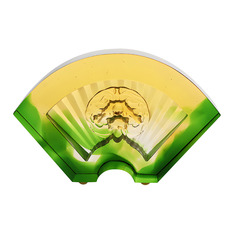 Ornamente chinezești din sticlă glazurată în formă de evantai