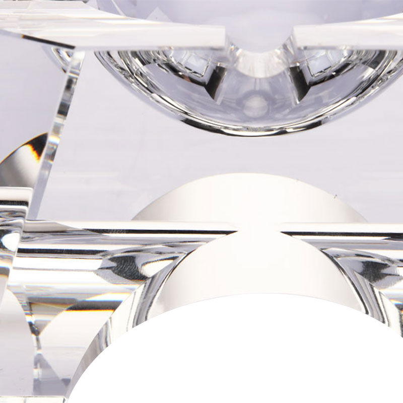 Scrumiera din cristal transparent cu design geometric simplu