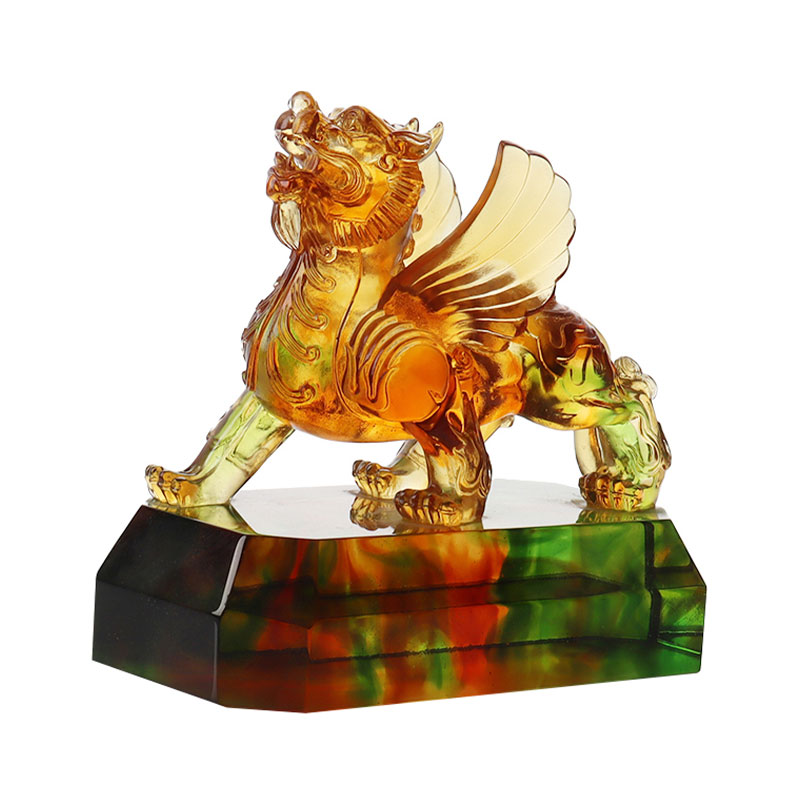 Ornamente de fiare glazurate de culoare cristalină