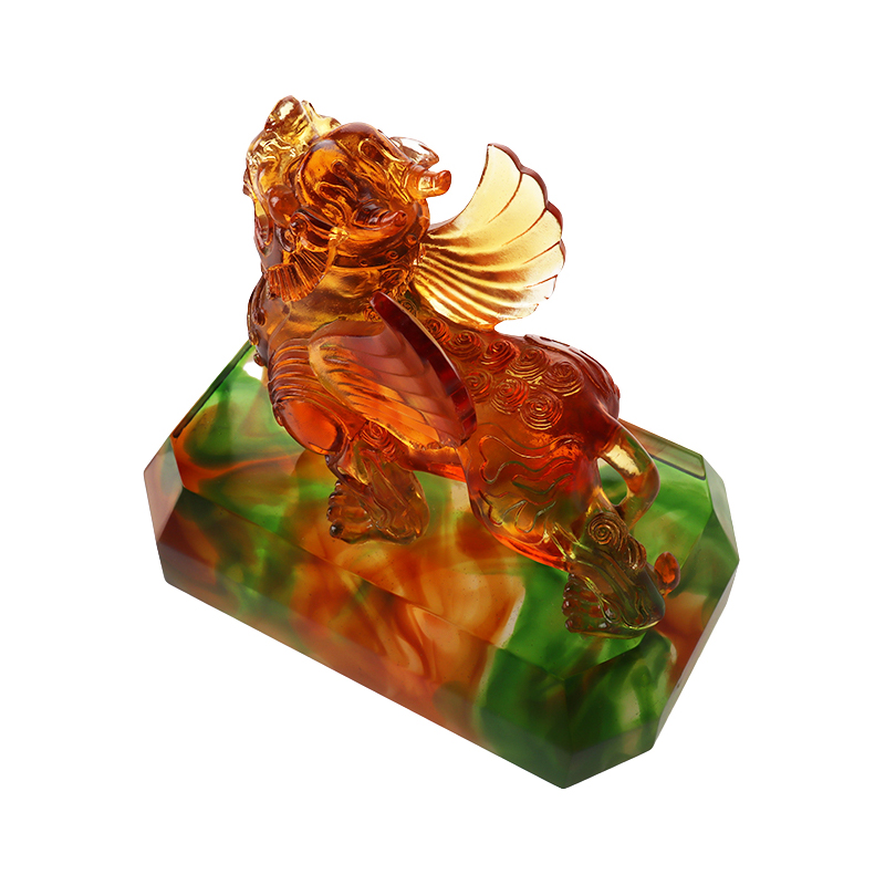 Ornamente de fiare glazurate de culoare cristalină