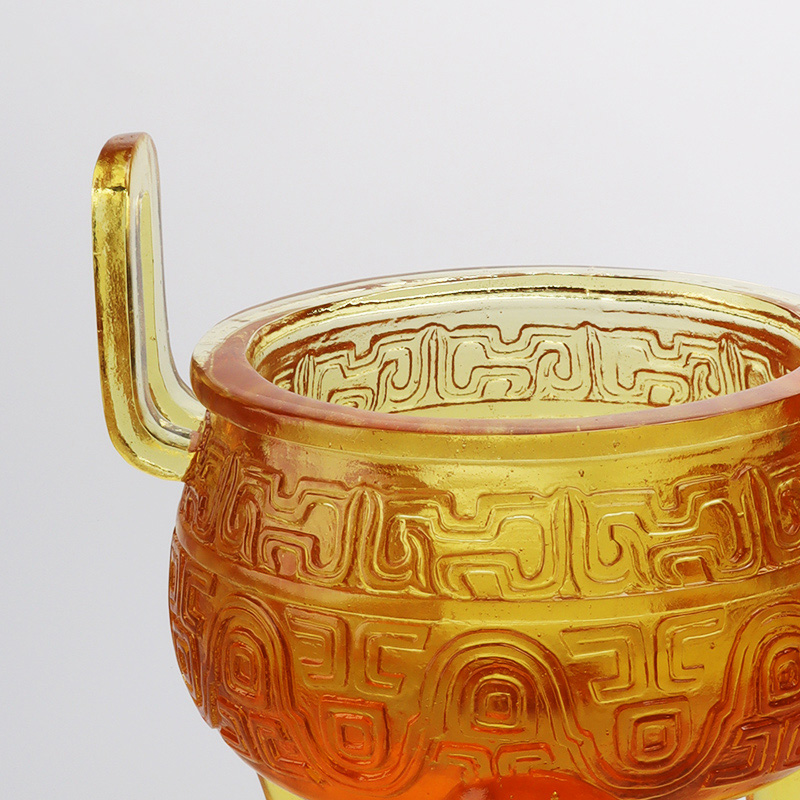 Ornamente de trepied glazurat de culoare aurie